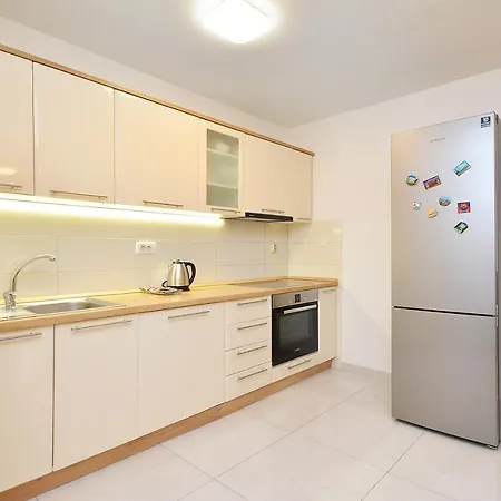 Lägenhet Apartman Roma *