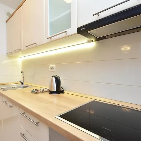 Apartman Roma *
